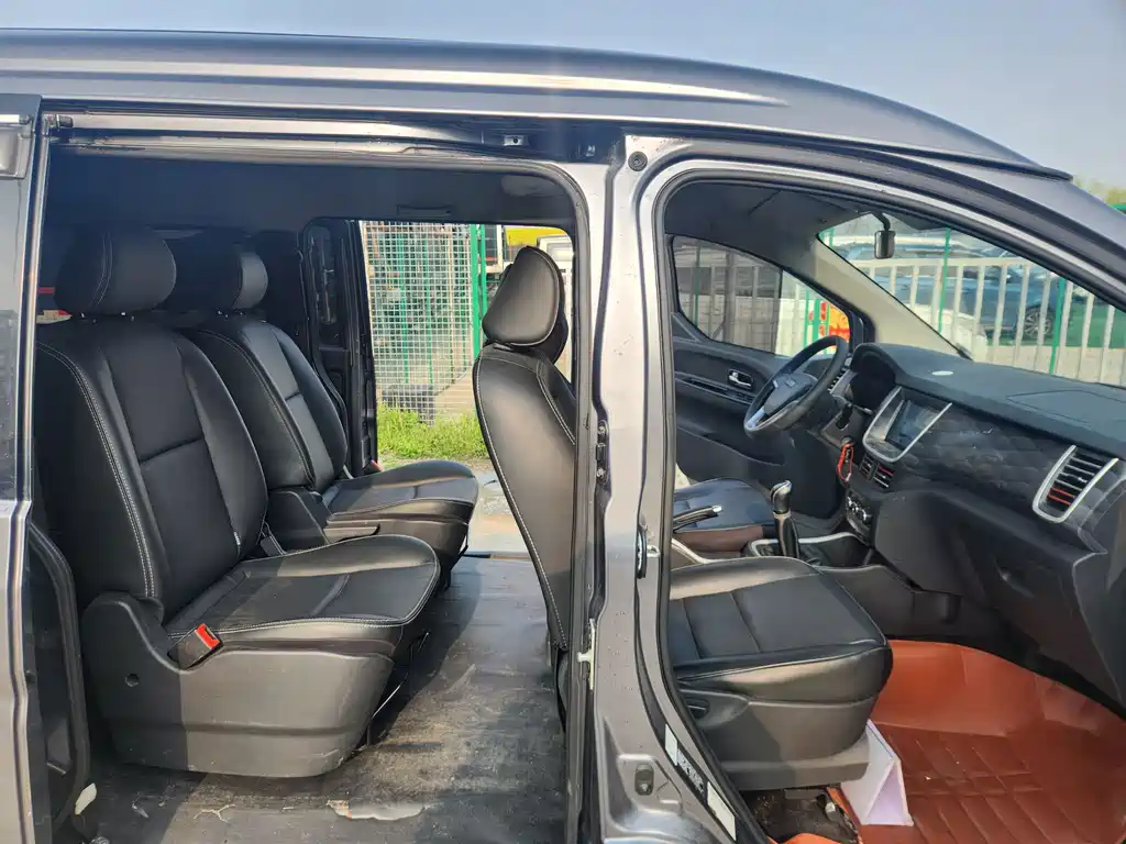 Jinhaishi M 2024 1.5L Traveling Lion Bus 5/6/7 Seats купить на сайте DeffCars