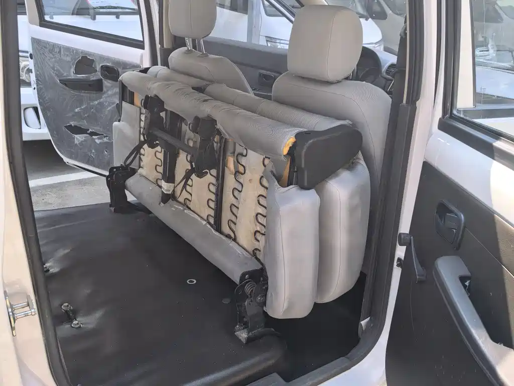 Wuling Hongguang 2020 1.2L S basic model National VI LSI купить на сайте DeffCars