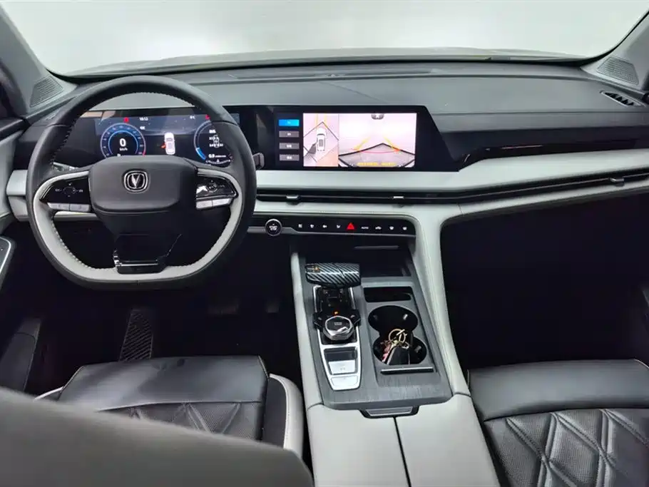 Changan CS75PLUS 2023 third generation 1.5T automatic premium model купить на сайте DeffCars