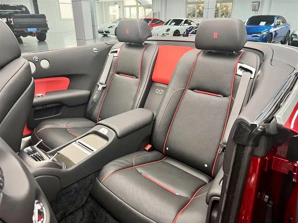 Yaoying 2018 6.6T Black Badge купить на сайте DeffCars