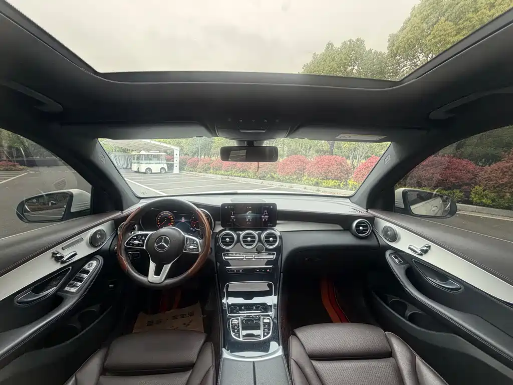 Mercedes-Benz GLC 2020 facelift GLC 260 L 4MATIC dynamic купить на сайте DeffCars