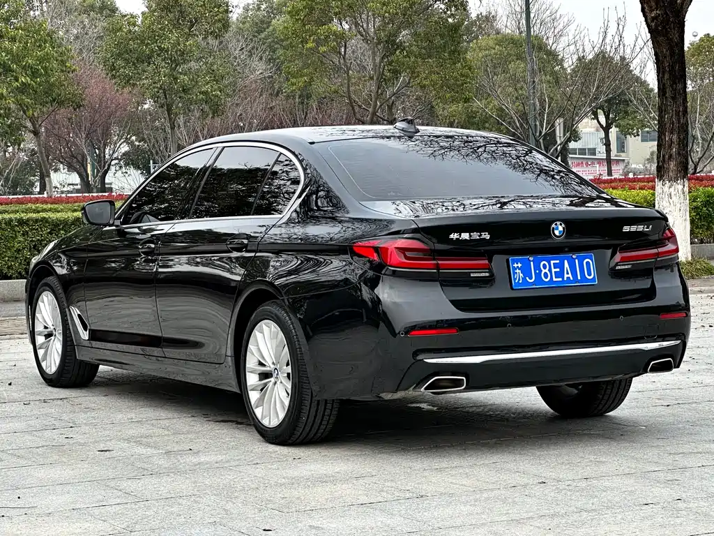 BMW 5 Series 2021 525Li Luxury Package купить на сайте DeffCars