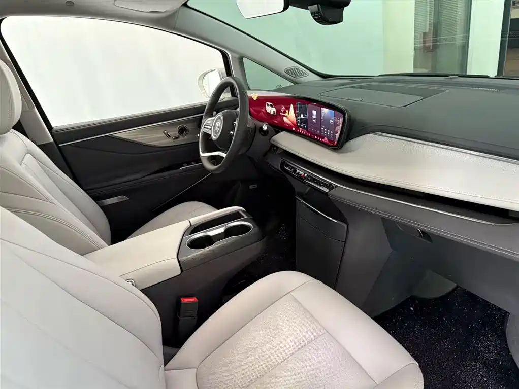 Buick GL8 2025 Lu Zun Exclusive Edition купить на сайте DeffCars
