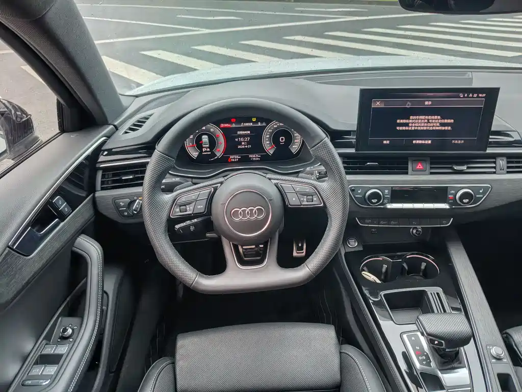 Audi A4L 2024 40 TFSI luxury and dynamic model купить на сайте DeffCars
