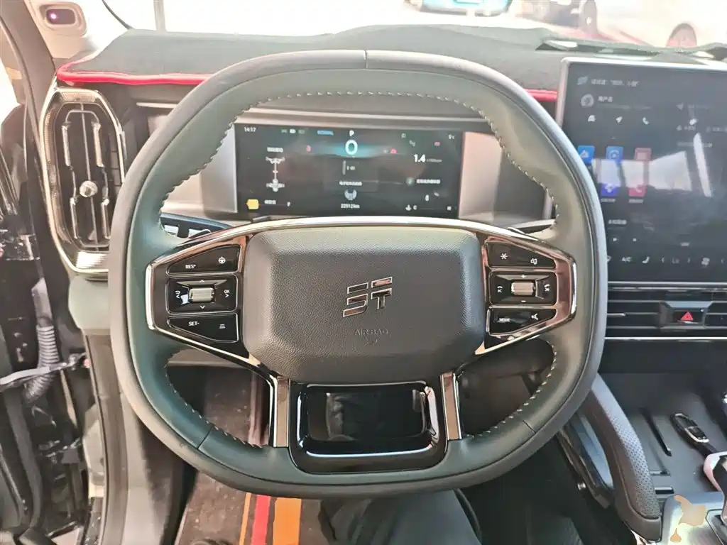 Jietu Traveler 2023 2.0T four-wheel drive conquers купить на сайте DeffCars