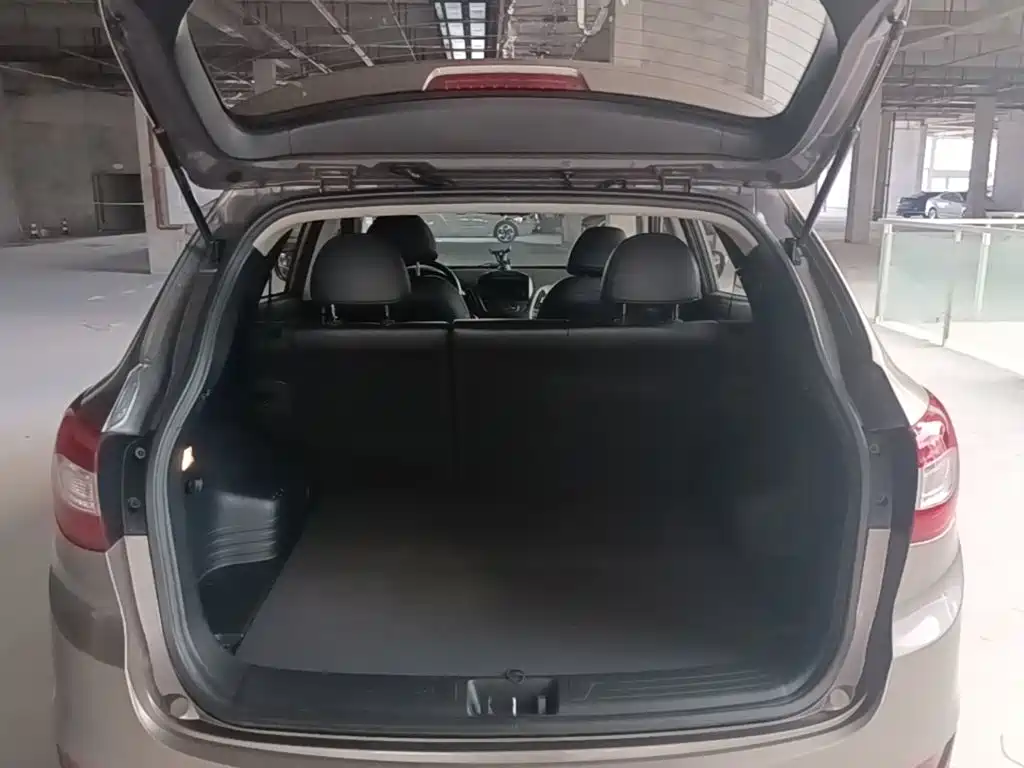Beijing Hyundai ix35 2015 2.0L automatic two-wheel drive intelligent National IV купить на сайте DeffCars