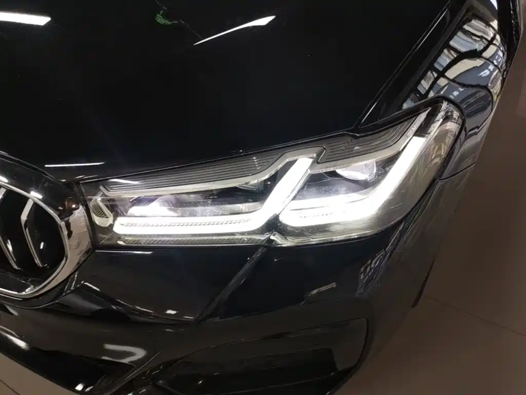 BMW 5 Series 2022 facelift 2 530Li leading M sports package купить на сайте DeffCars