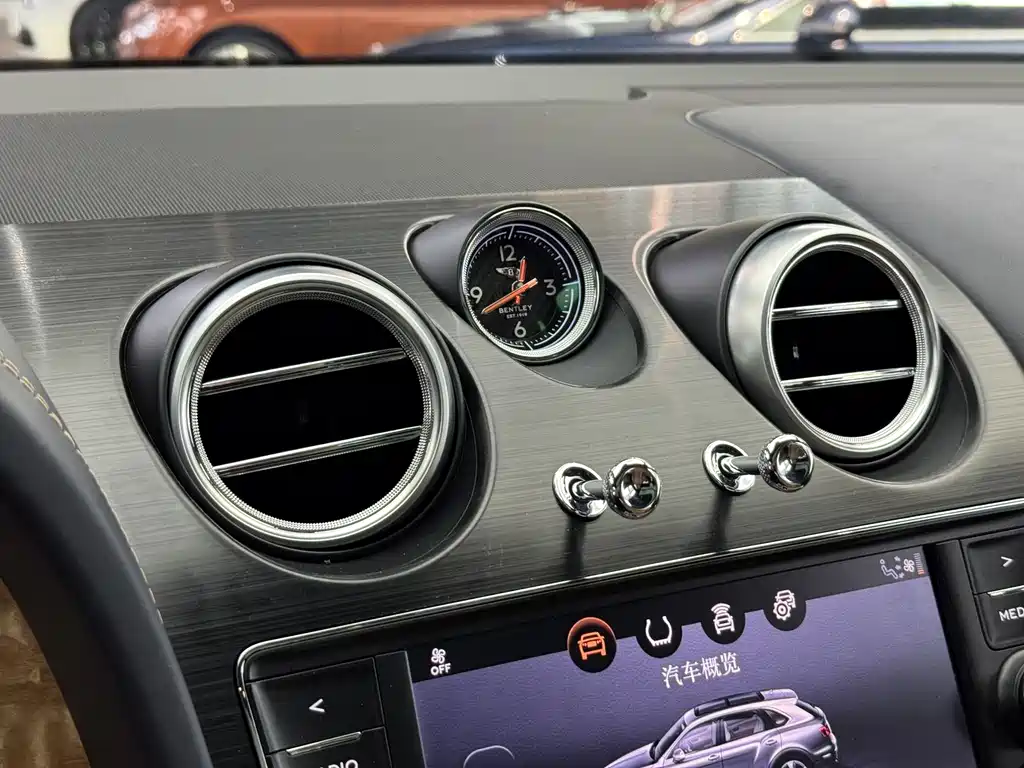 Bentayga 2017 6.0T Standard Edition купить на сайте DeffCars