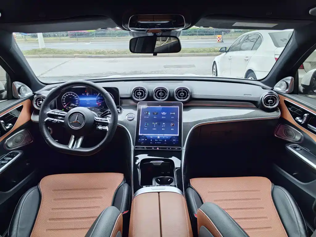 Mercedes-Benz C-Class 2023 facelift C 200 L sports version купить на сайте DeffCars