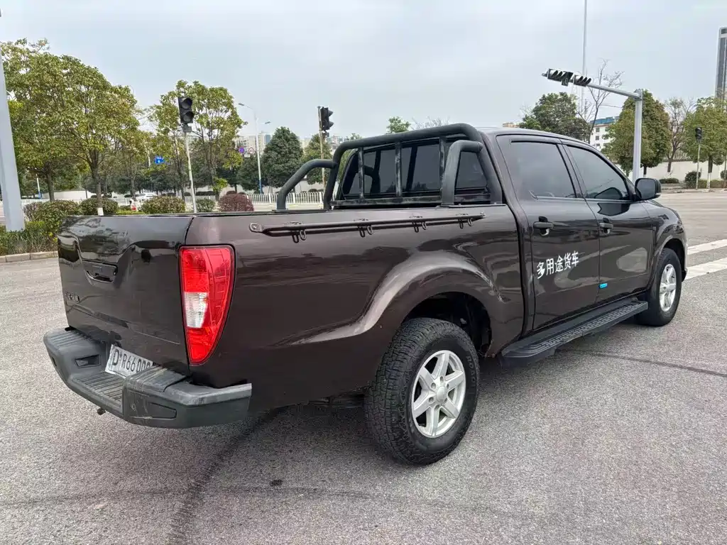 Baodian 2022 2.5T diesel two-wheel drive comfortable version flat bottom cargo box long axis JX4D25A6L купить на сайте DeffCars