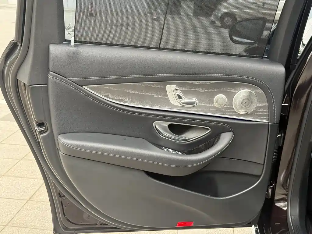 Mercedes-Benz E-Class 2021 facelift E 300 L sports luxury model купить на сайте DeffCars