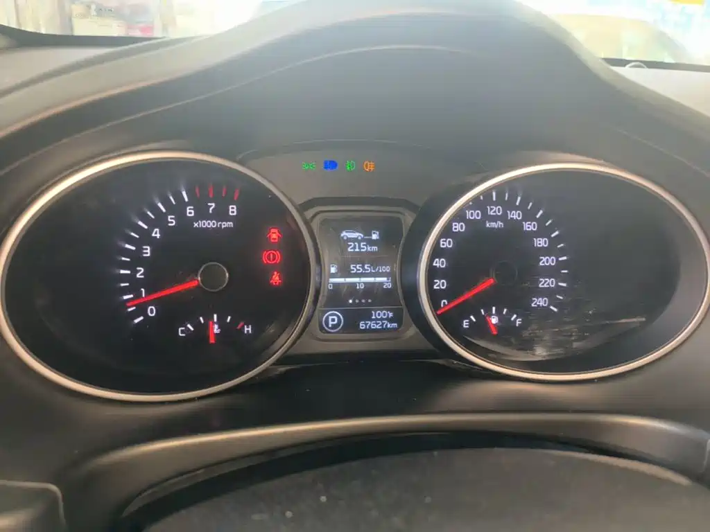 Zhipao 2016 2.0L automatic two-wheel drive version GL купить на сайте DeffCars