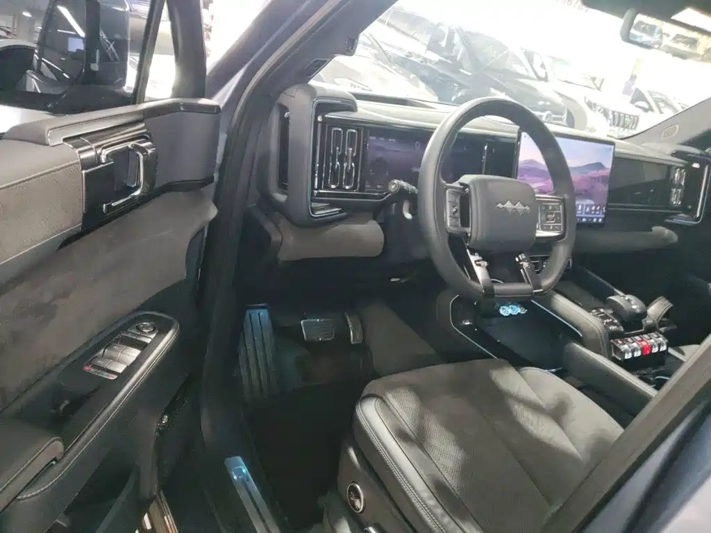 Leopard 5 2023 Yunnan flagship version купить на сайте DeffCars