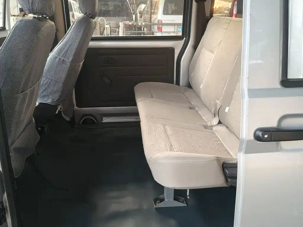 Wuling Rongguang S 2021 1.2L standard air-conditioned version 5-seat LSI купить на сайте DeffCars