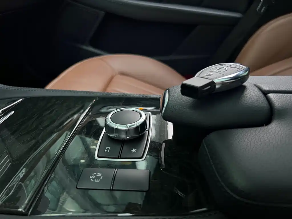 Mercedes-Benz CLS 2017 CLS 260 Yicai Edition купить на сайте DeffCars