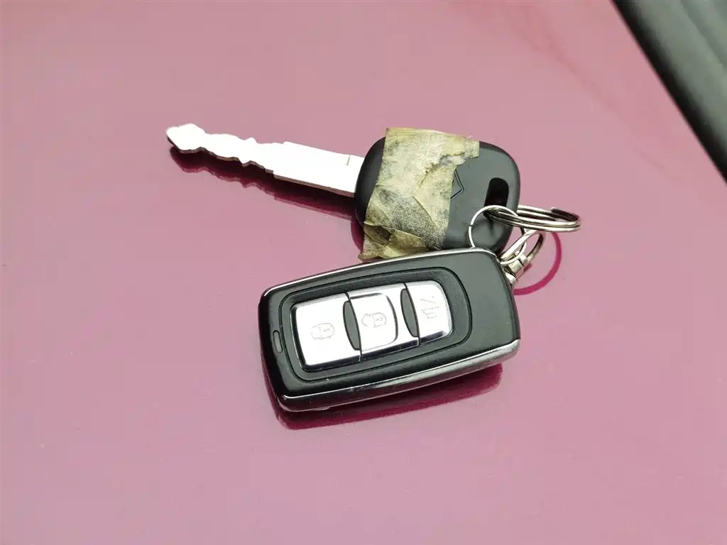Swift 2013 1.5L automatic 20th anniversary limited edition купить на сайте DeffCars