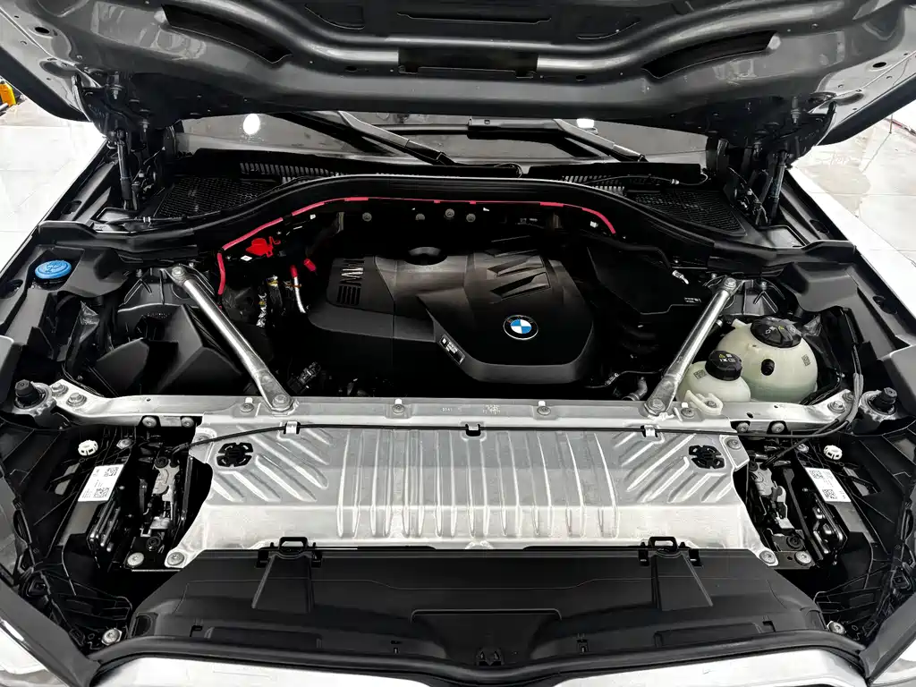 BMW X3 2025 xDrive30L Leading M Sports Package купить на сайте DeffCars
