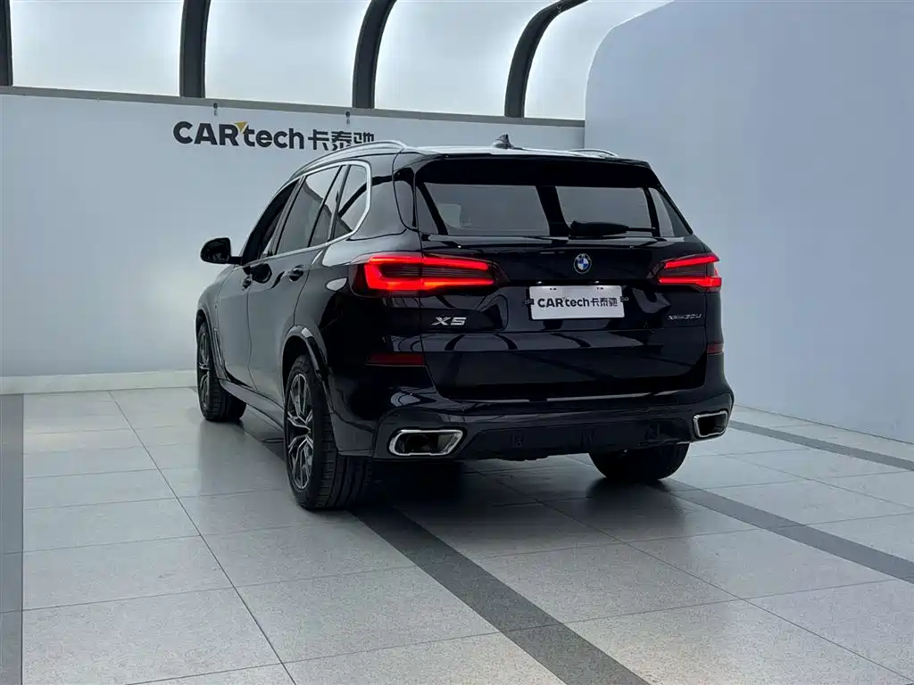 BMW X5 2022 xDrive 30Li Exclusive M Sports Package купить на сайте DeffCars