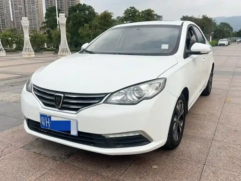 Roewe 360 ​​2017 1.5L Automatic Deluxe Edition купить на сайте DeffCars