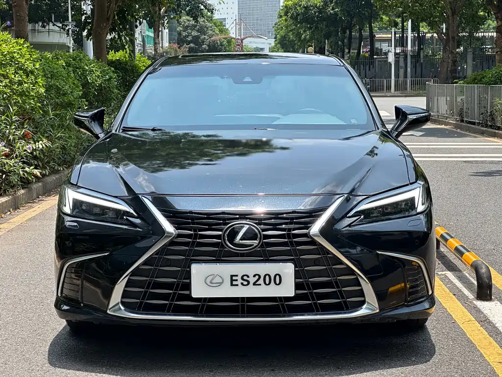 Lexus ES 2025 200 Premium Edition купить на сайте DeffCars