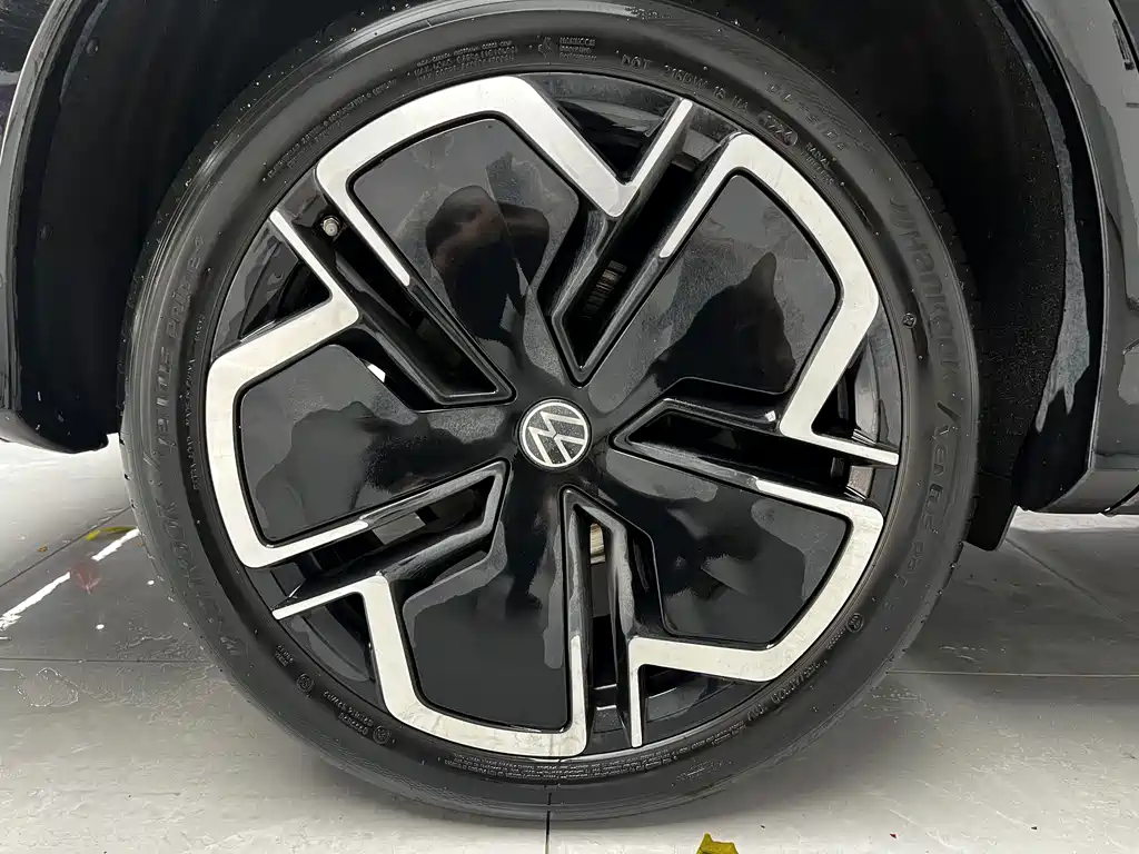 Tiguan L 2024 PRO 330TSI 2WD R-Line Zhizun Edition купить на сайте DeffCars