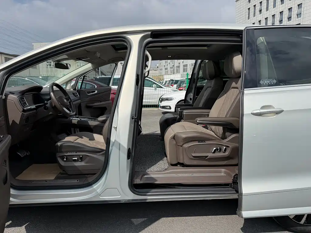 Weiran 2022 380TSI Premium Edition купить на сайте DeffCars