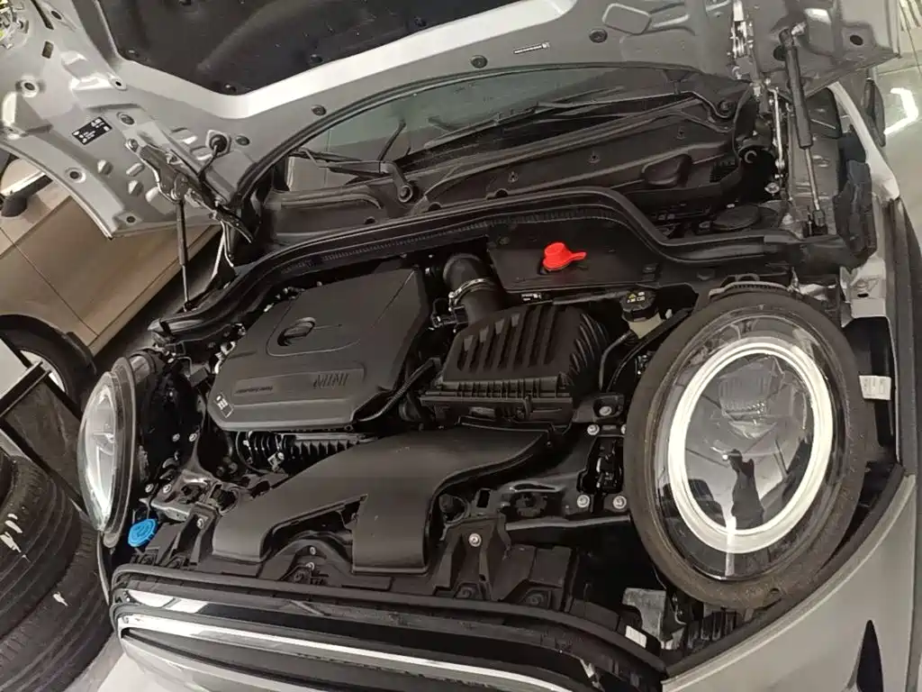 MINI 2023 1.5T ONE купить на сайте DeffCars