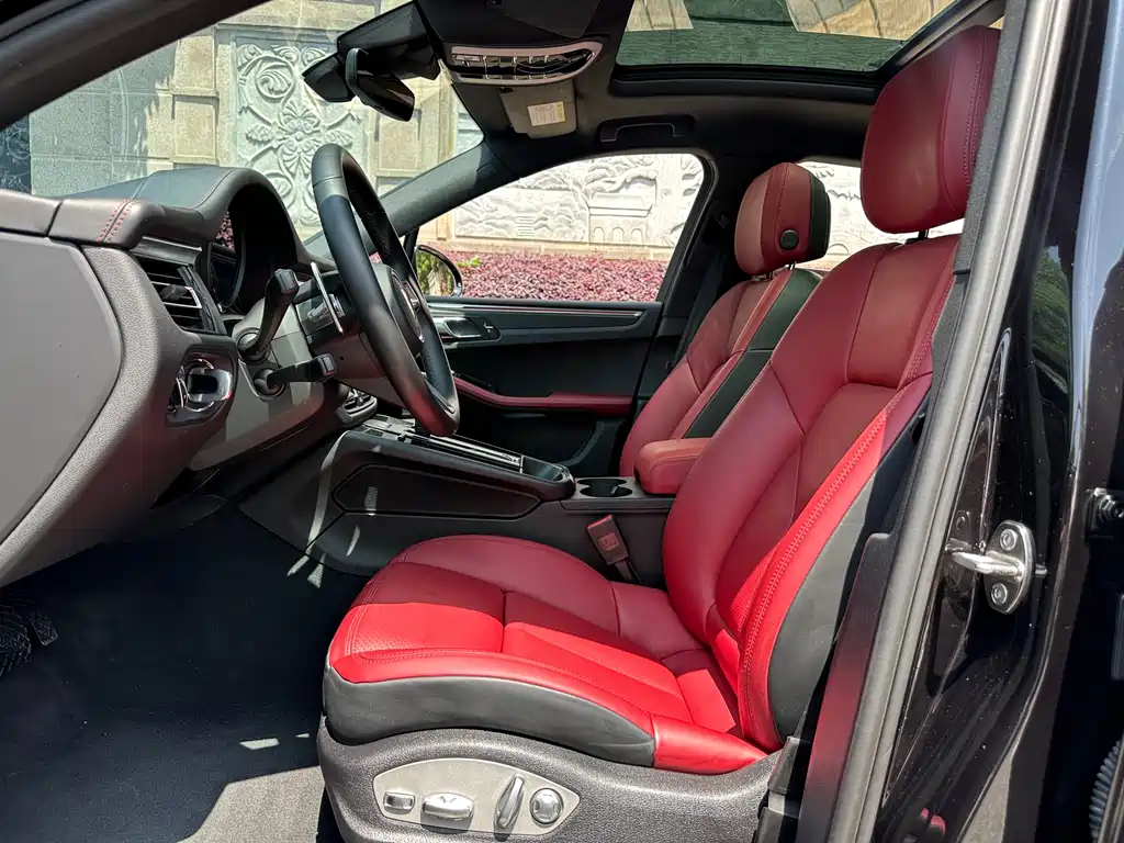 Macan 2022 Macan 2.0T купить на сайте DeffCars