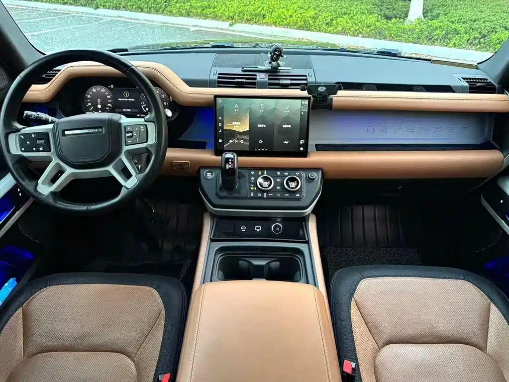 Land Rover Defender 2023 facelift 110 3.0T P400 X-DYNAMIC HSE купить на сайте DeffCars