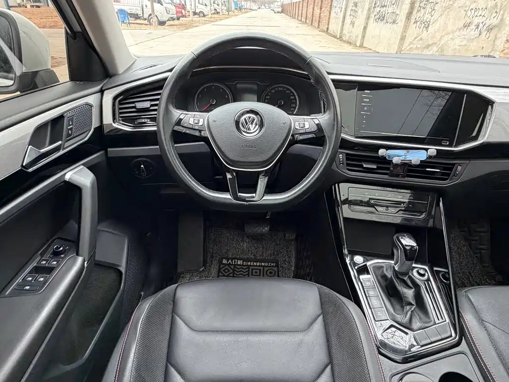 Tanyue 2020 330TSI two-wheel drive luxury intelligent version купить на сайте DeffCars