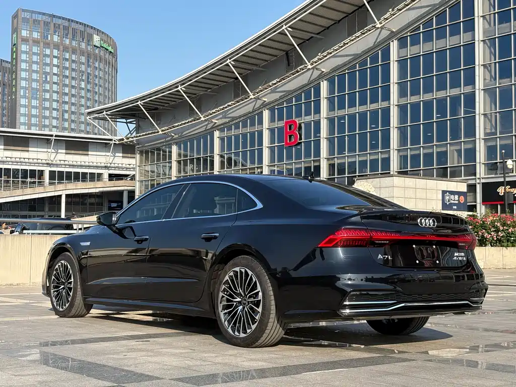 Audi A7L 2024 45 TFSI luxury model купить на сайте DeffCars