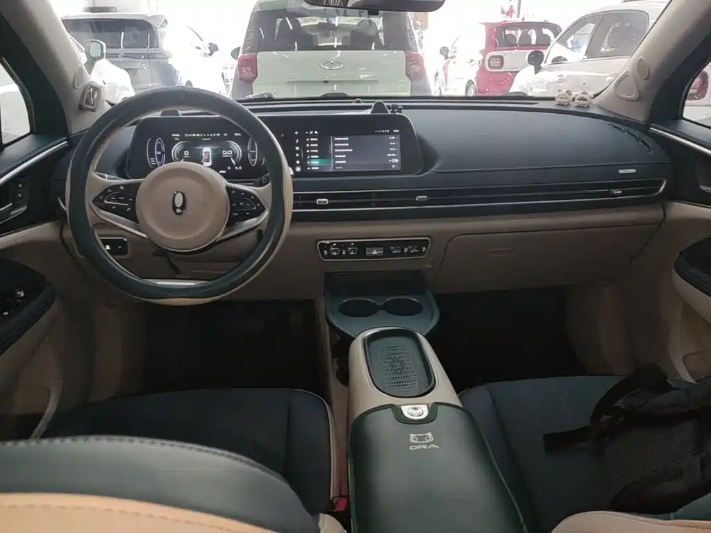 ORA Good Cat 2024 model 401km Honor type 135kW купить на сайте DeffCars