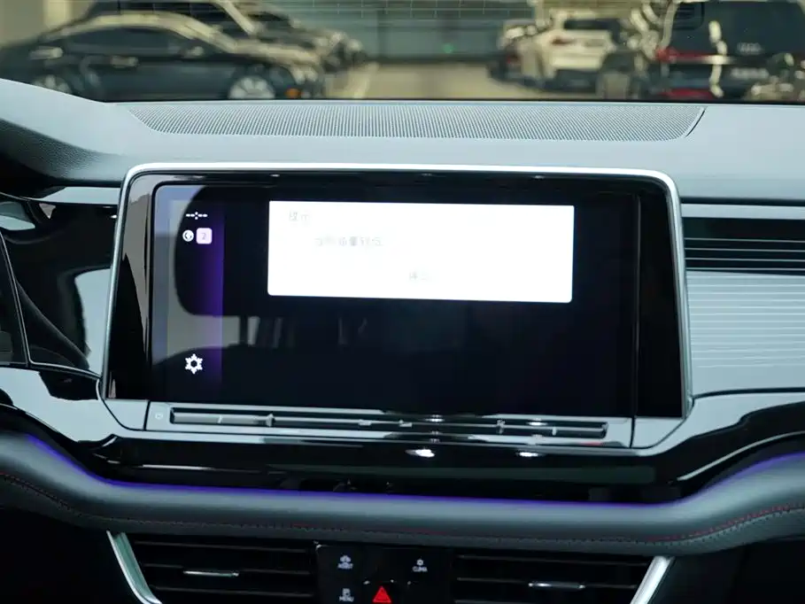 Touron 2024 Touron X 380TSI four-wheel drive luxury version купить на сайте DeffCars