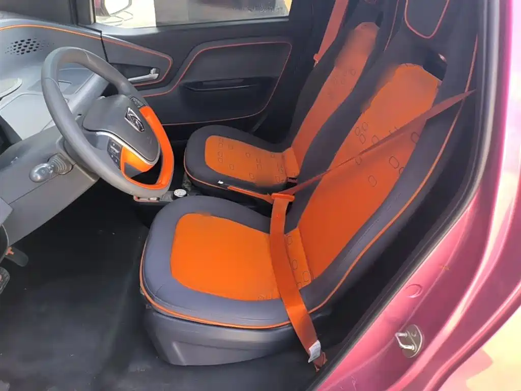 Baojun E100 2019 250KM Smart Travel Edition купить на сайте DeffCars