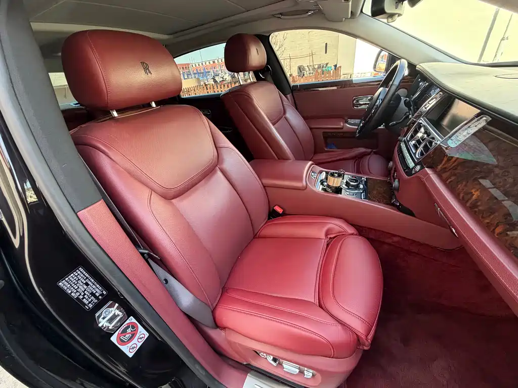 Ghost 2015 Series II Extended Edition купить на сайте DeffCars