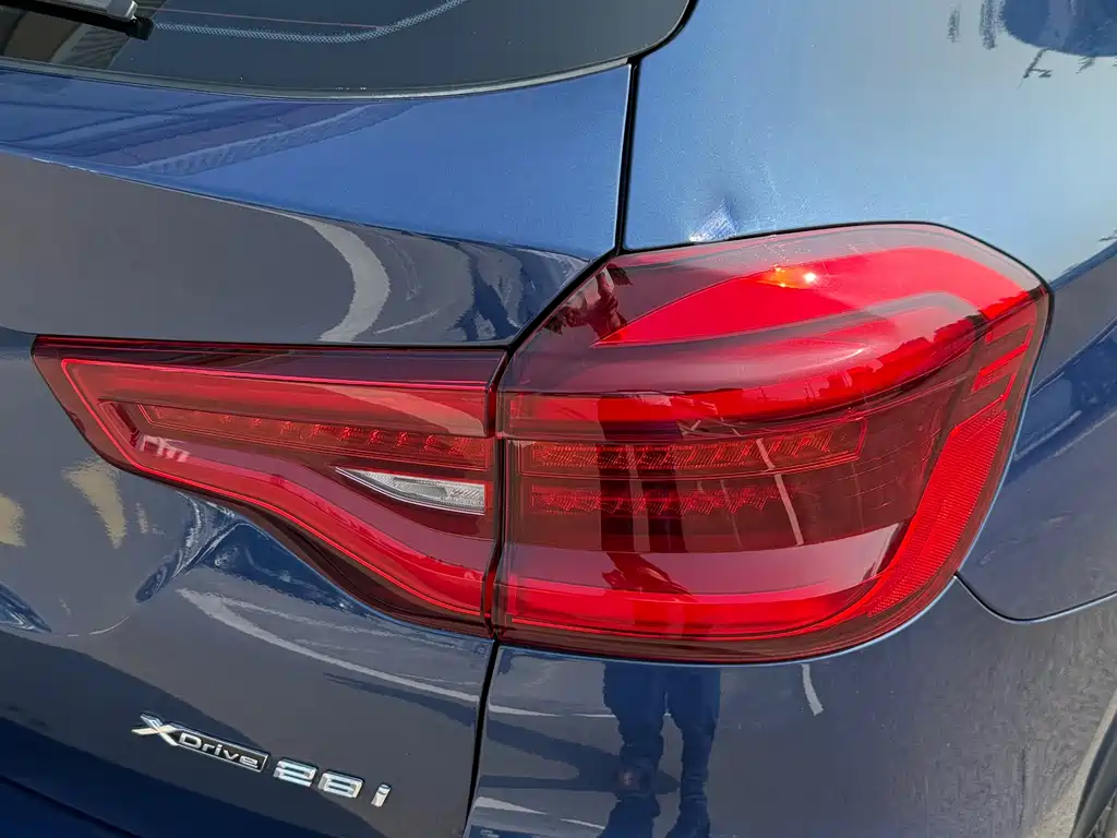 BMW X3 2021 xDrive28i Luxury Package купить на сайте DeffCars