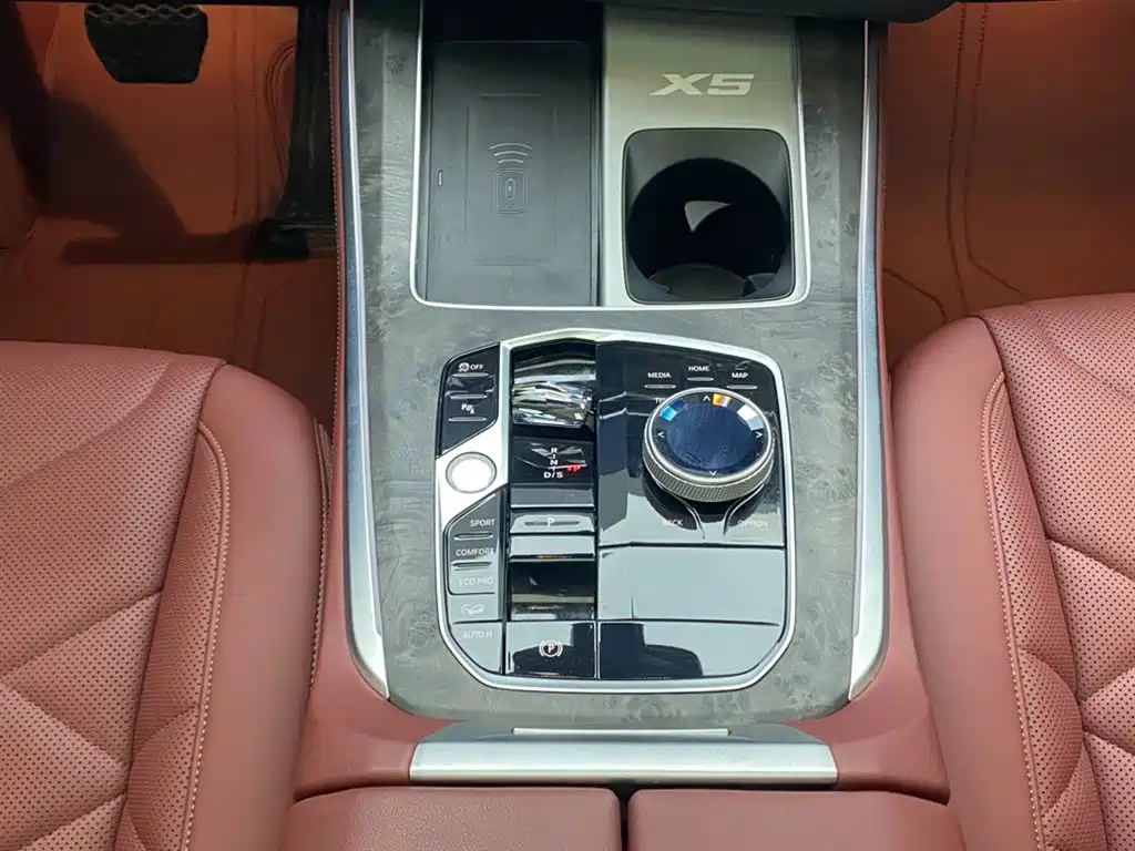 BMW X5 2023 xDrive 30Li M Sports Package купить на сайте DeffCars