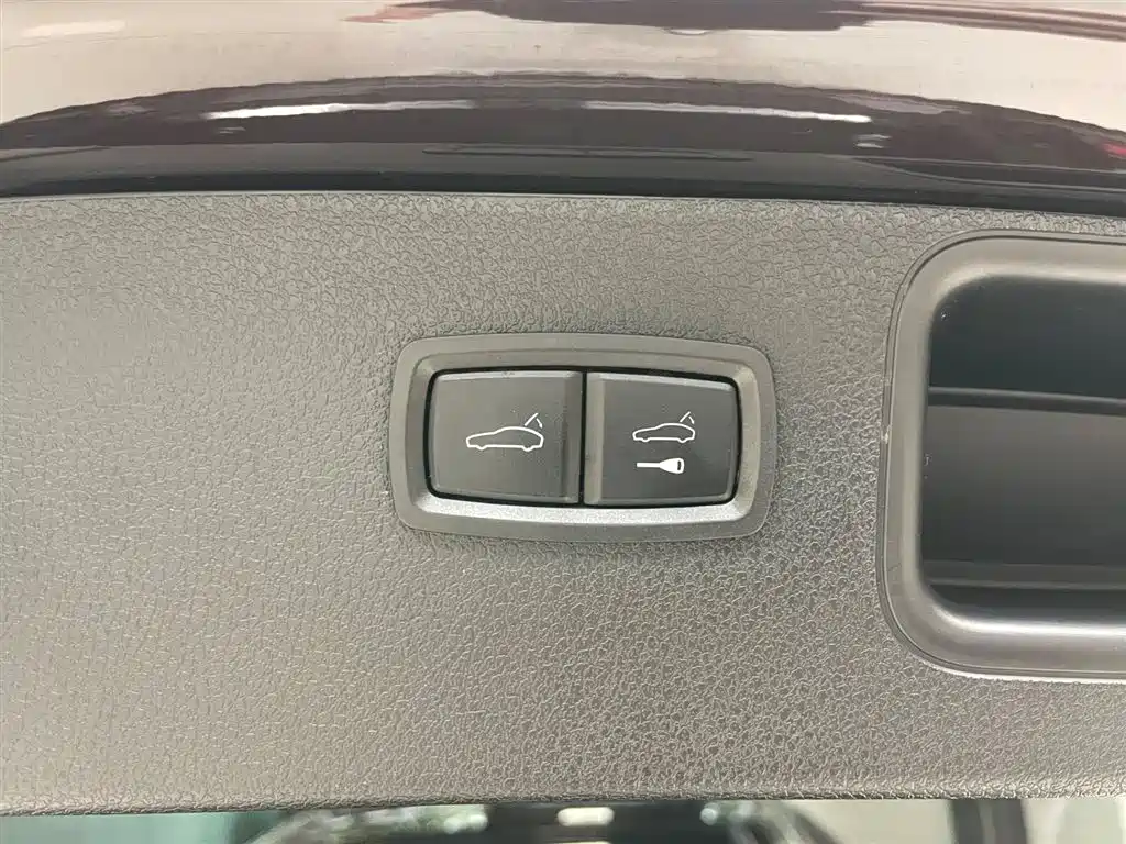 Macan 2021 Macan 2.0T купить на сайте DeffCars