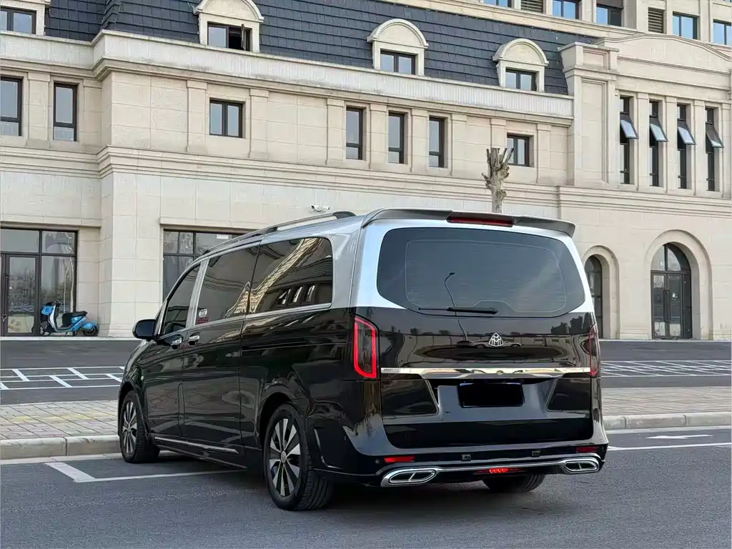 Vito 2021 2.0T Business Edition 7 seats купить на сайте DeffCars