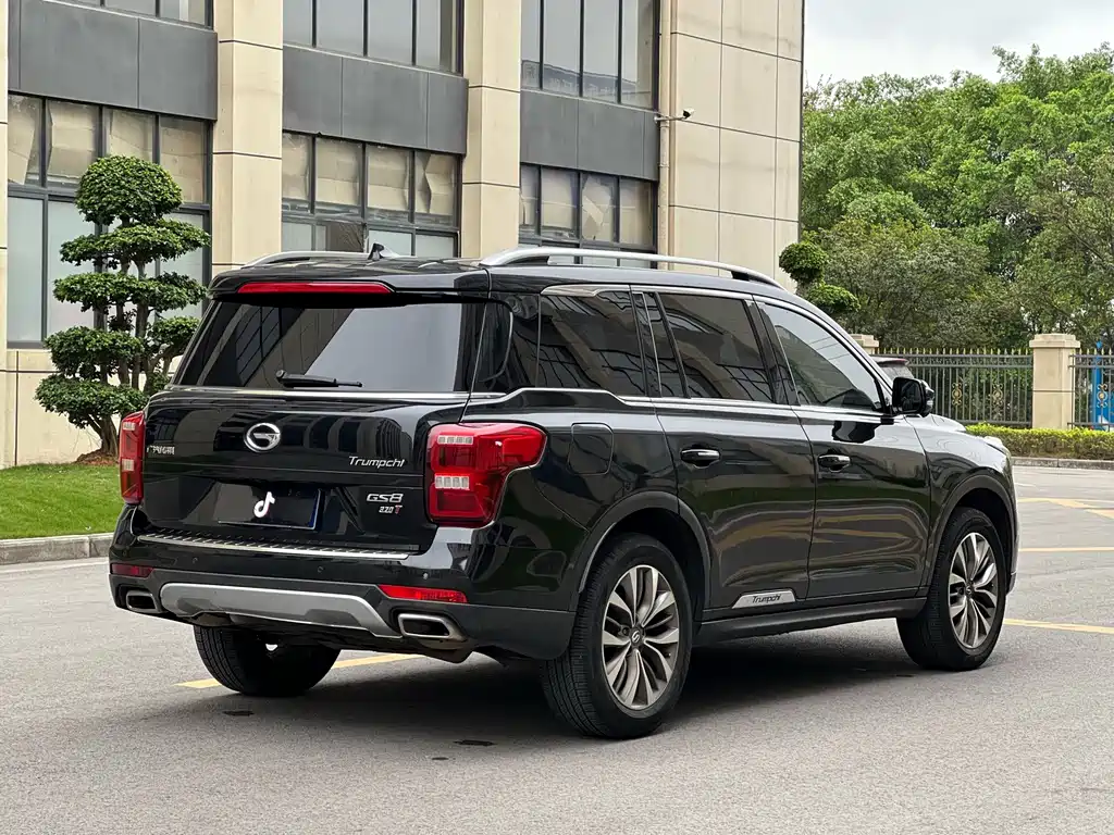 Trumpchi GS8 2017 320T 2WD Luxury Connected Edition (seven seats) купить на сайте DeffCars