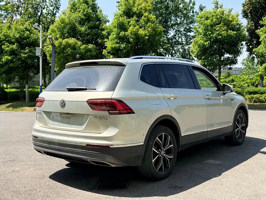 Tiguan L 2019 380TSI automatic four-wheel drive smart luxury version National V купить на сайте DeffCars