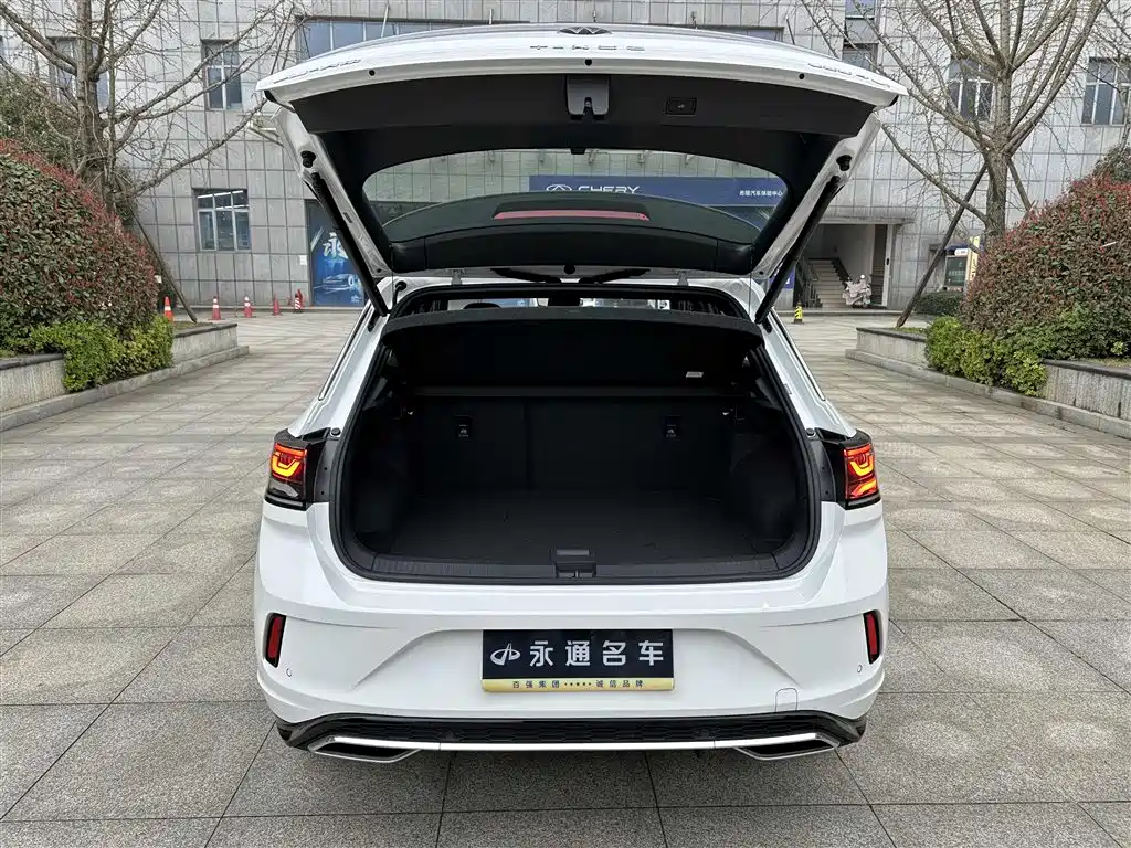 T-ROC 2025 facelift 300TSI DSG two-wheel drive Chenguang version купить на сайте DeffCars