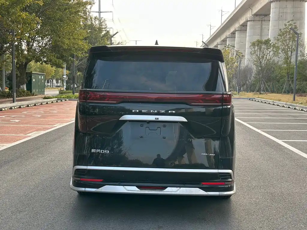 Denza D9 2024 DM-i 980 four-wheel drive flagship model купить на сайте DeffCars