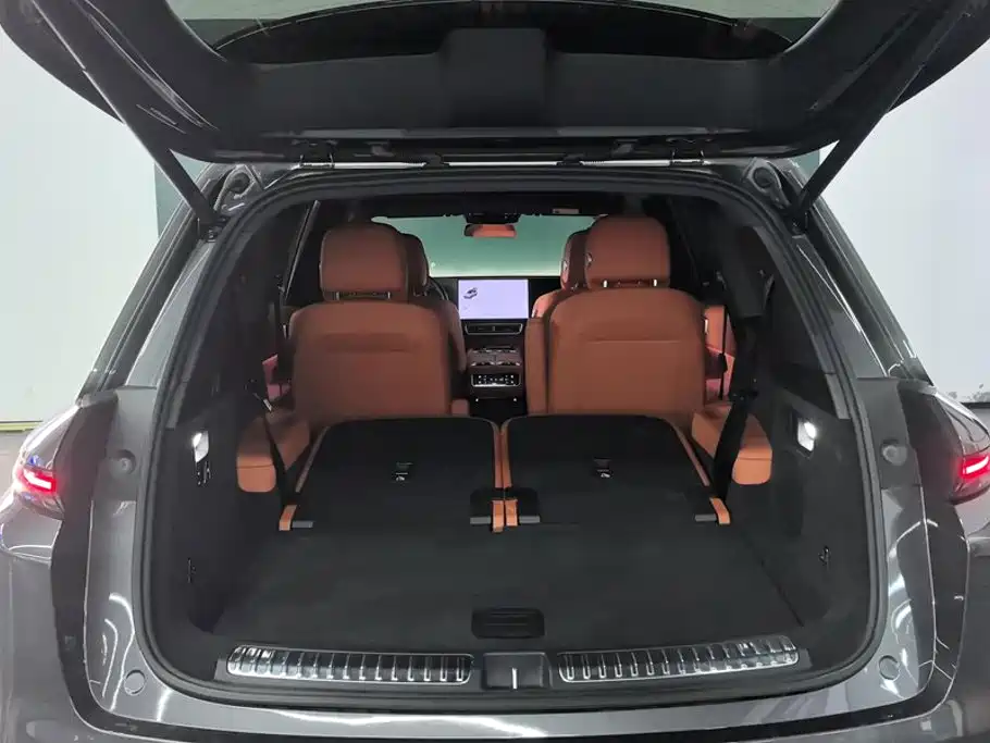 Ideal L8 2025 Ultra smart refresh version купить на сайте DeffCars
