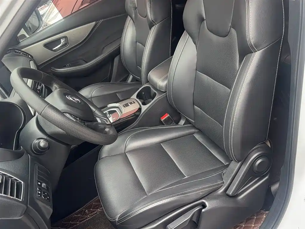Fengguang S560 2018 1.8L CVT Elite 5-seater купить на сайте DeffCars