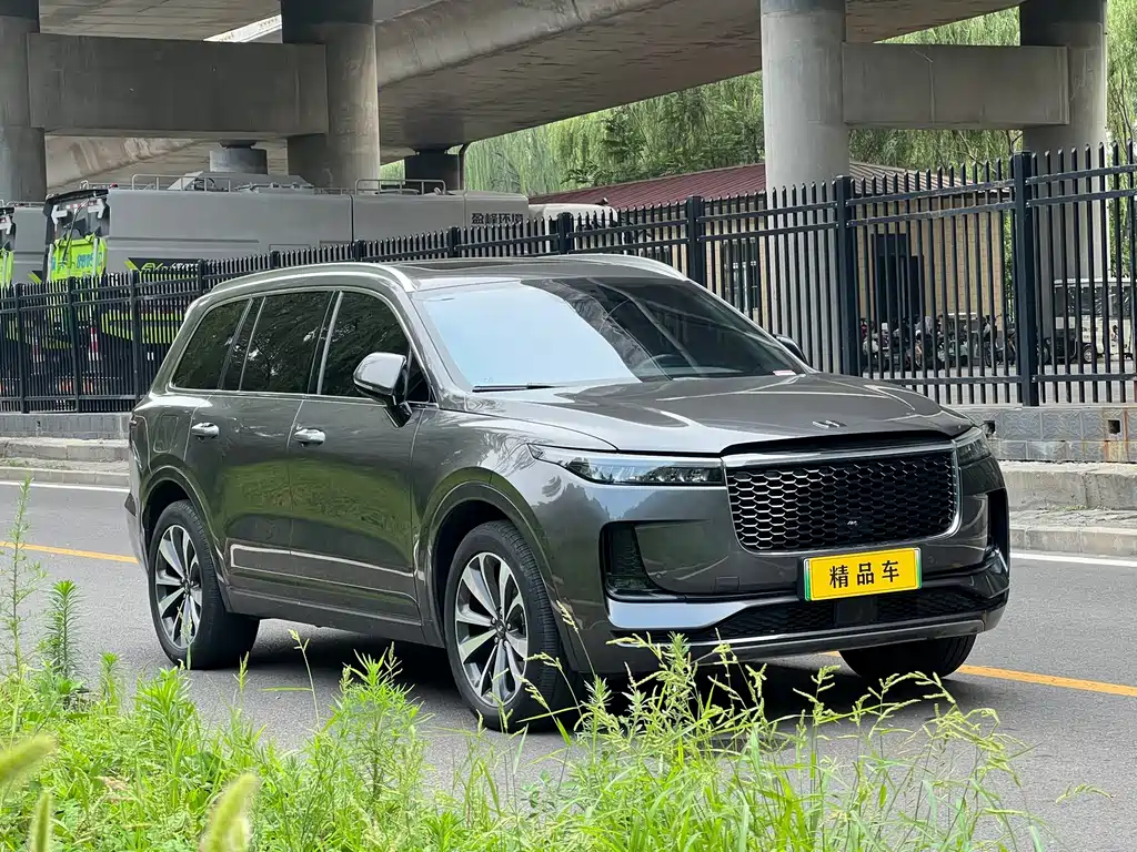 Ideal ONE 2021 extended range 6-seater version купить на сайте DeffCars