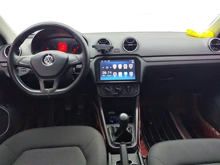 Jetta 2017 1.4L manual fashion model купить на сайте DeffCars