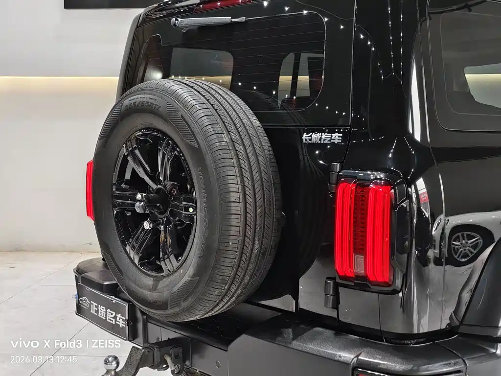 Tank 300 2023 Off-Road Version 2.0T Conqueror купить на сайте DeffCars