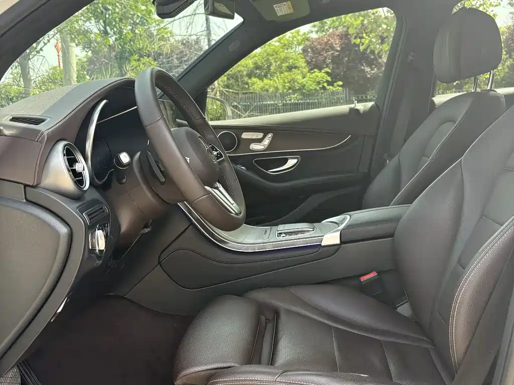 Mercedes-Benz GLC 2020 GLC 260 L 4MATIC luxury model купить на сайте DeffCars