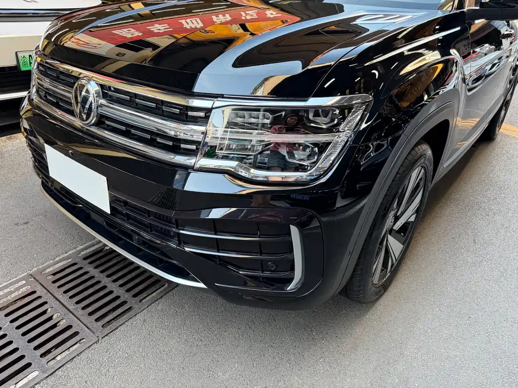Touron 2023 Touron X 530 V6 four-wheel drive luxury version купить на сайте DeffCars